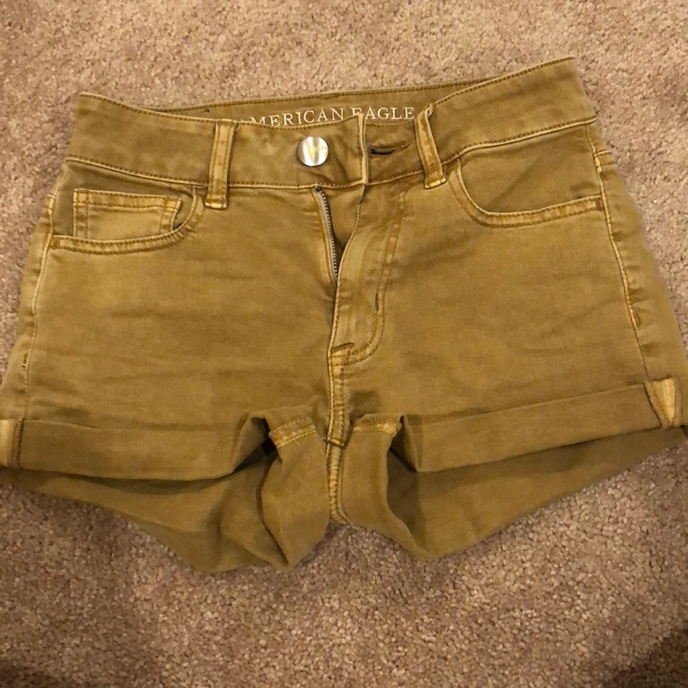 Tan/ brownish jean shorts